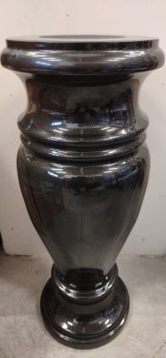 Ваза гранит 50х20х20 (к.)